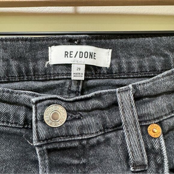 Re/done Distressed Straight Leg Black Raw Hem Jeans sz 29 - Picture 4 of 8